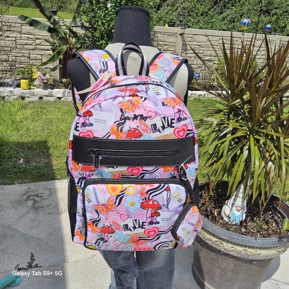 BETSEY JOHNSON OVERSIZE LUV BETSEY BACKPACK w/POUCH main image 4
